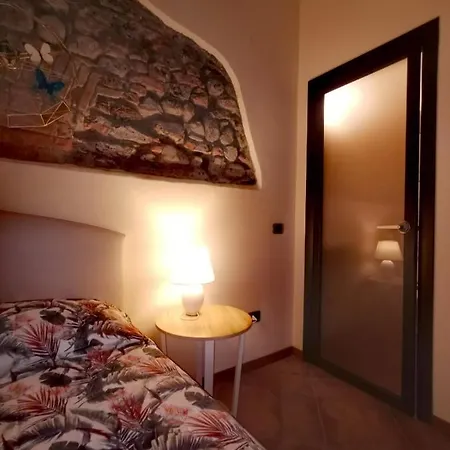Aura Symphony Apartment *